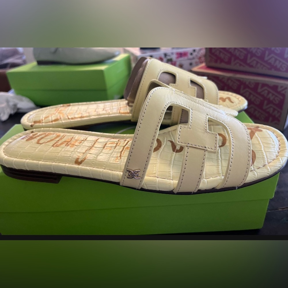 Sam Edelman Sandals - Picture 2 of 5